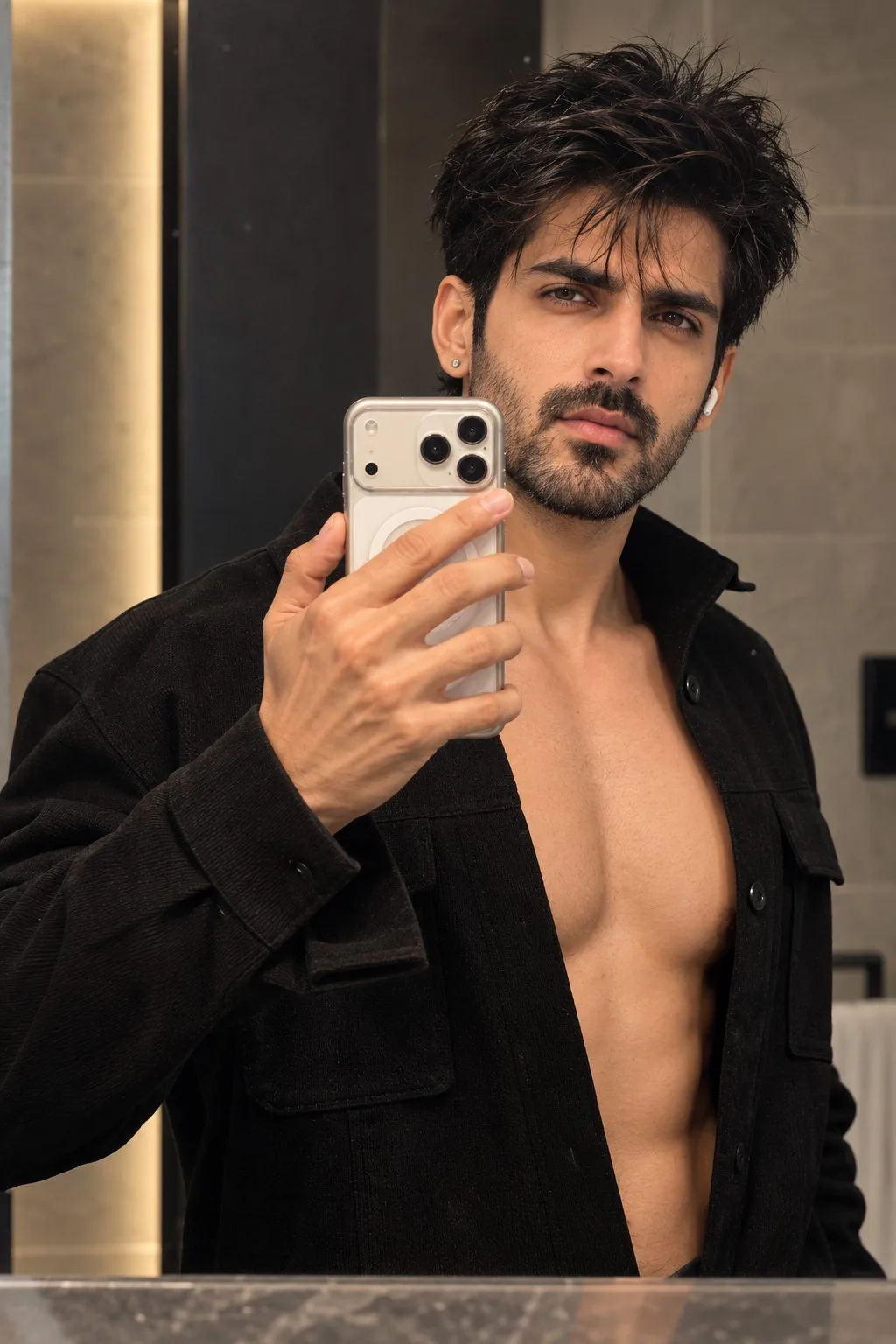 Luxury Black Mirror Selfie