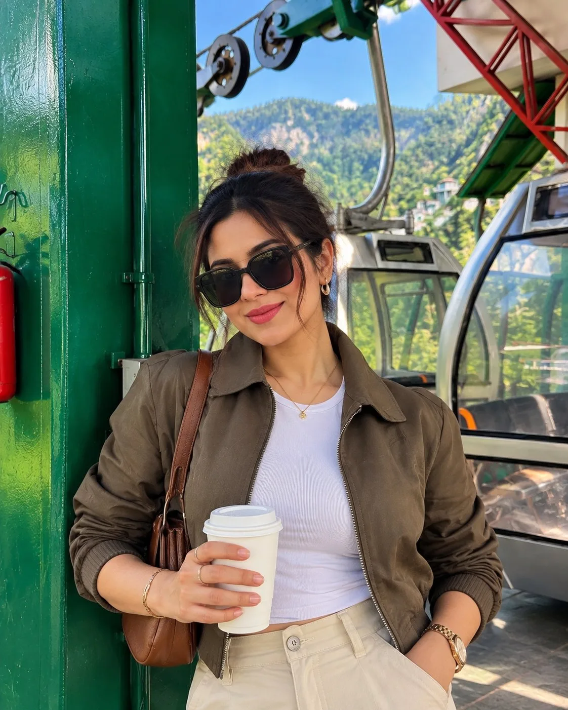 Mussoorie Ropeway Girl Close-Up Photo